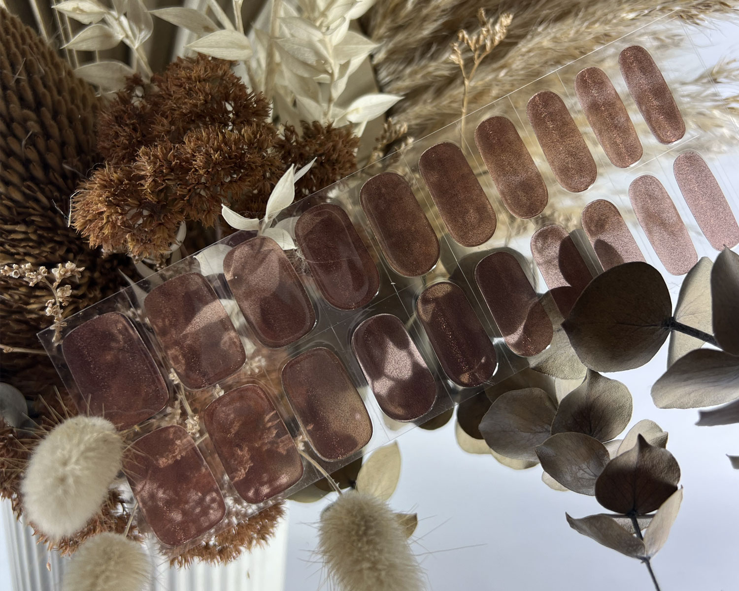 tigers-eye-semi-cured-gel-nail-mock2