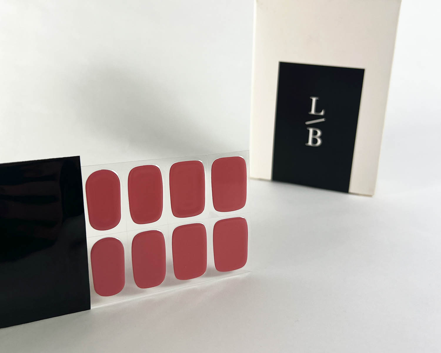 antique-rose-_0002_semi-cured-gel-nails-blackstrip