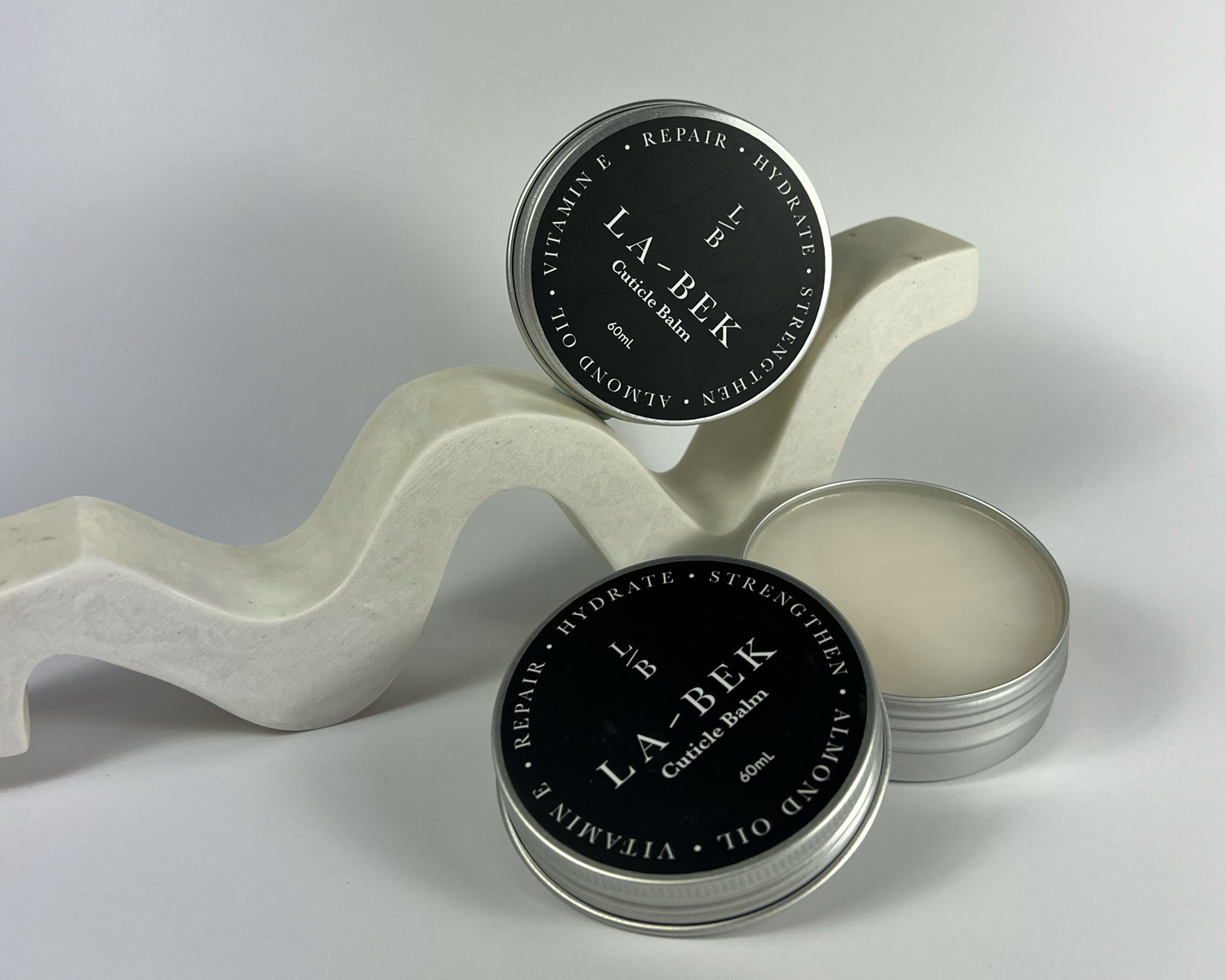 cuticle-balm-healthy-nails