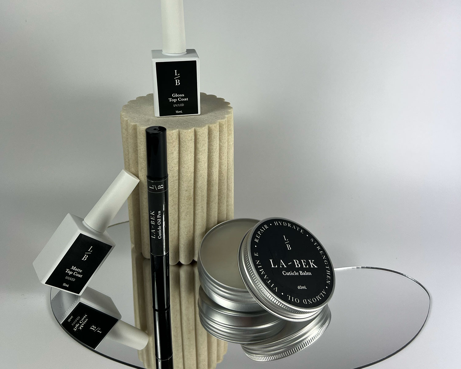 cuticle-balm-healthy-nails-all-our-accessories