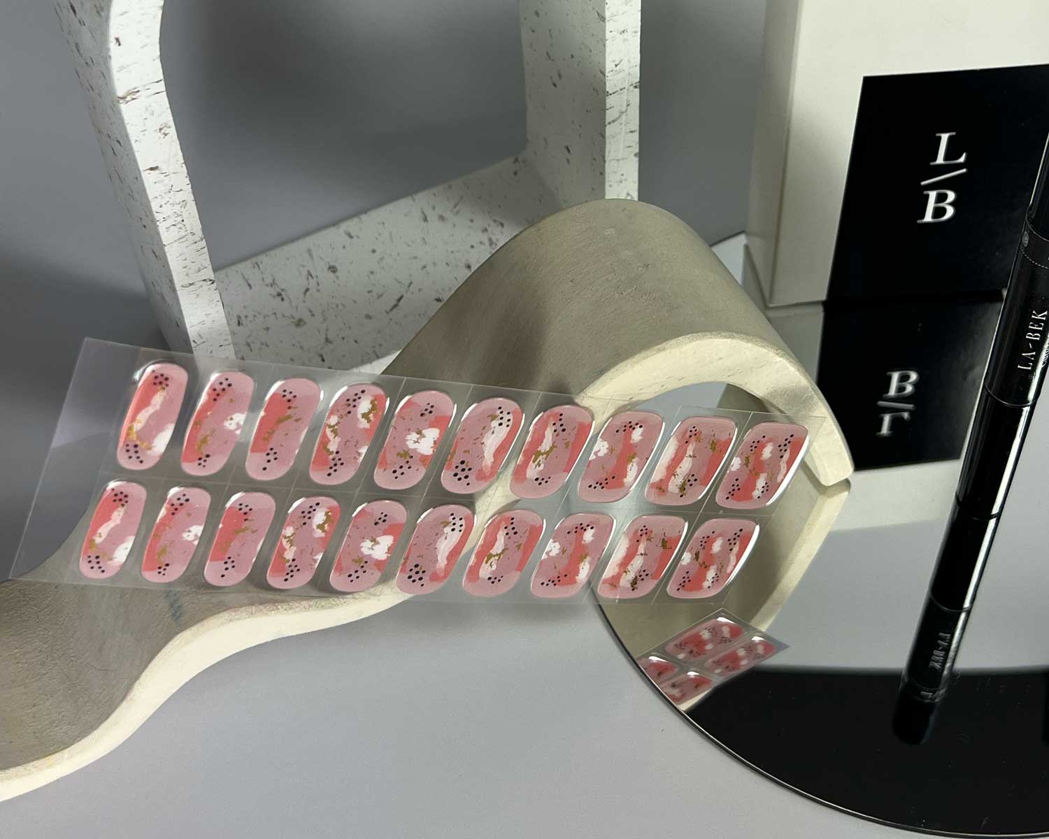 pink-muse-semi-cured-nail-stickers-mock-agnle