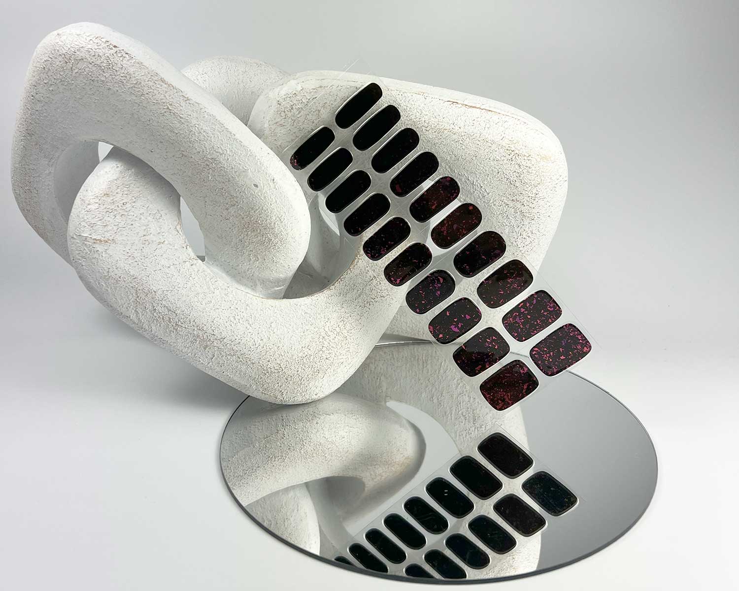 volcanic-speckle-semi-cured-gel-nail-mock