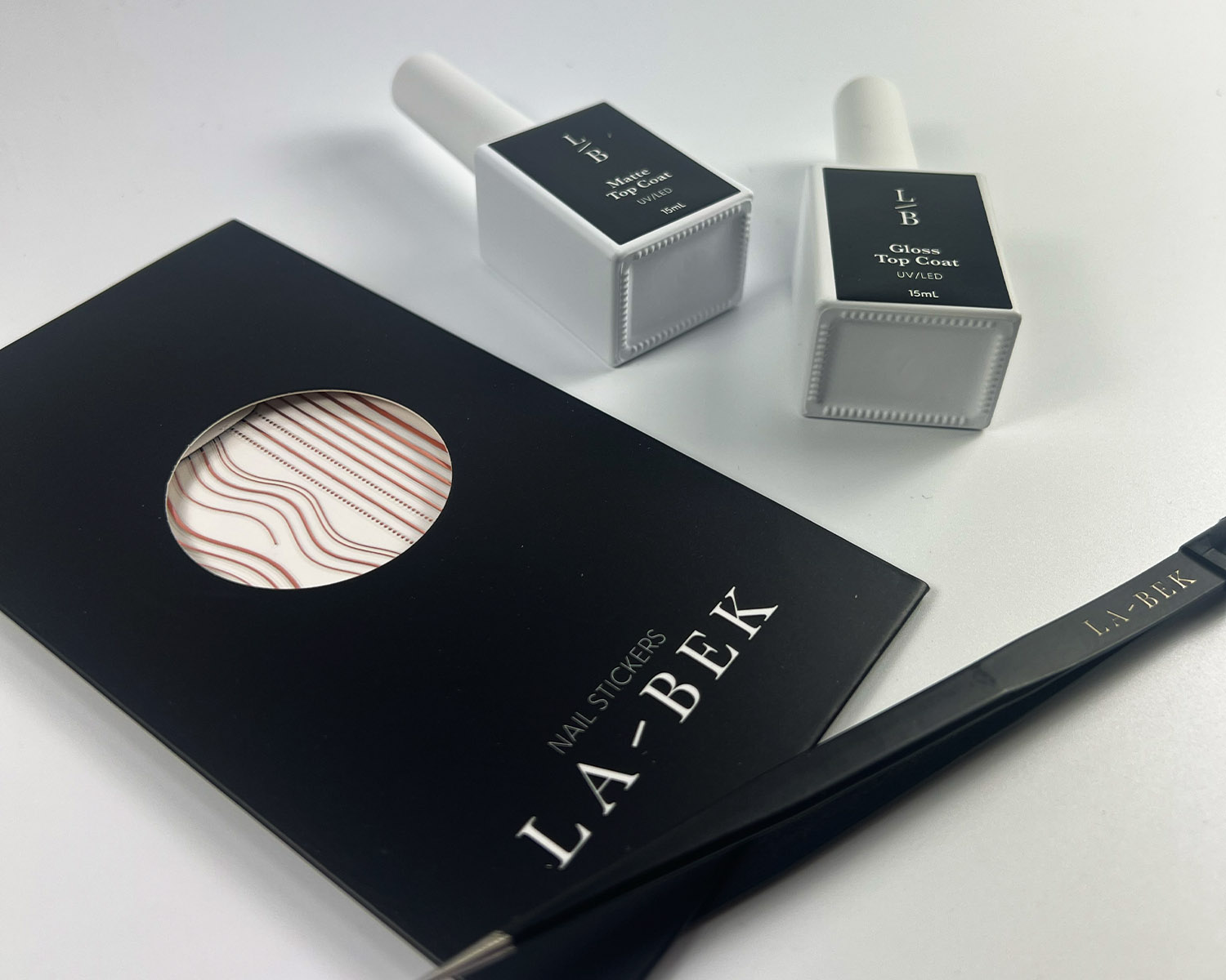 La-Bek-_0015_nail-stickers-Rose-Gold-Stripes-Waves-set-2