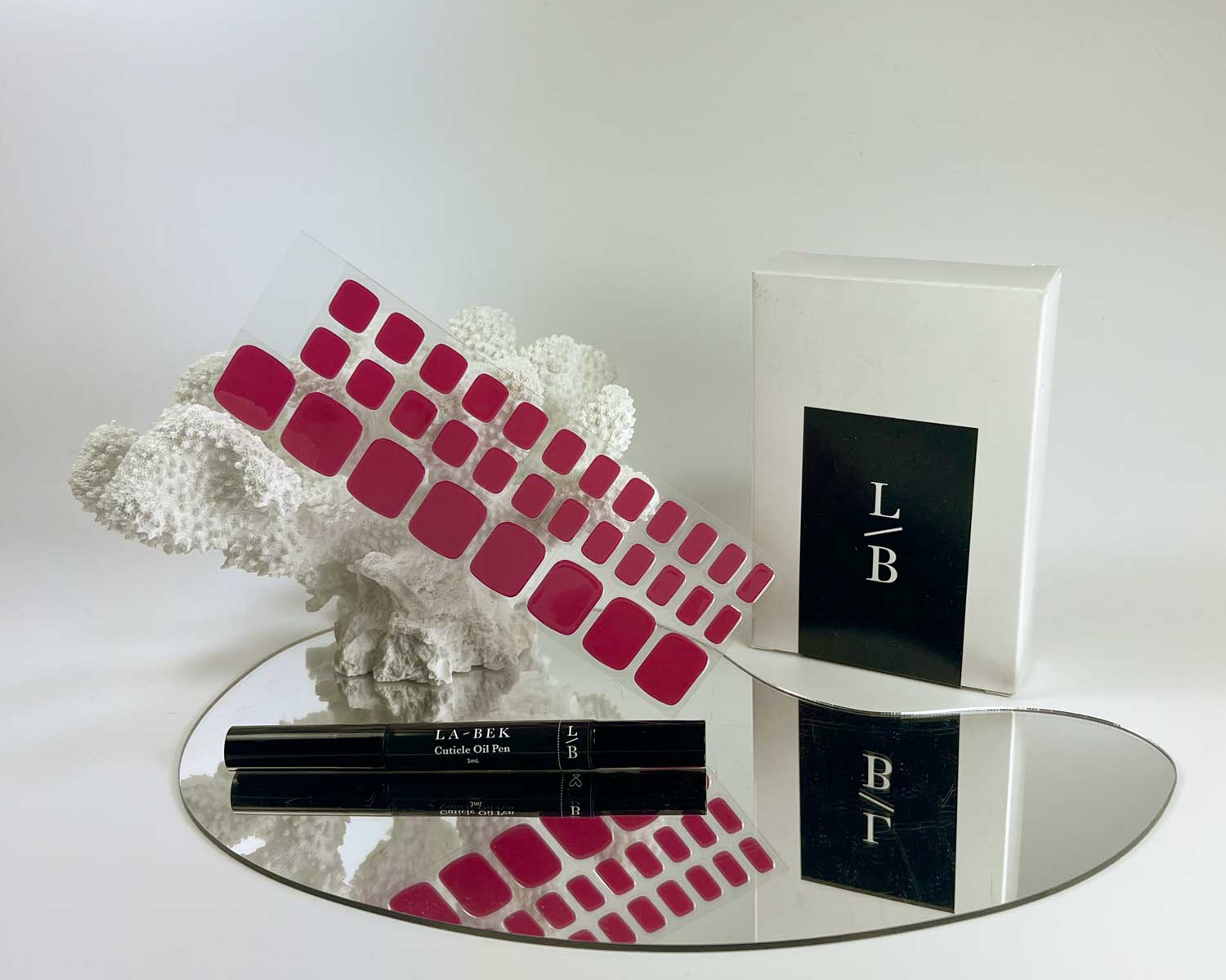 vixen-red-toes-semi-cured-gel-nails-mock