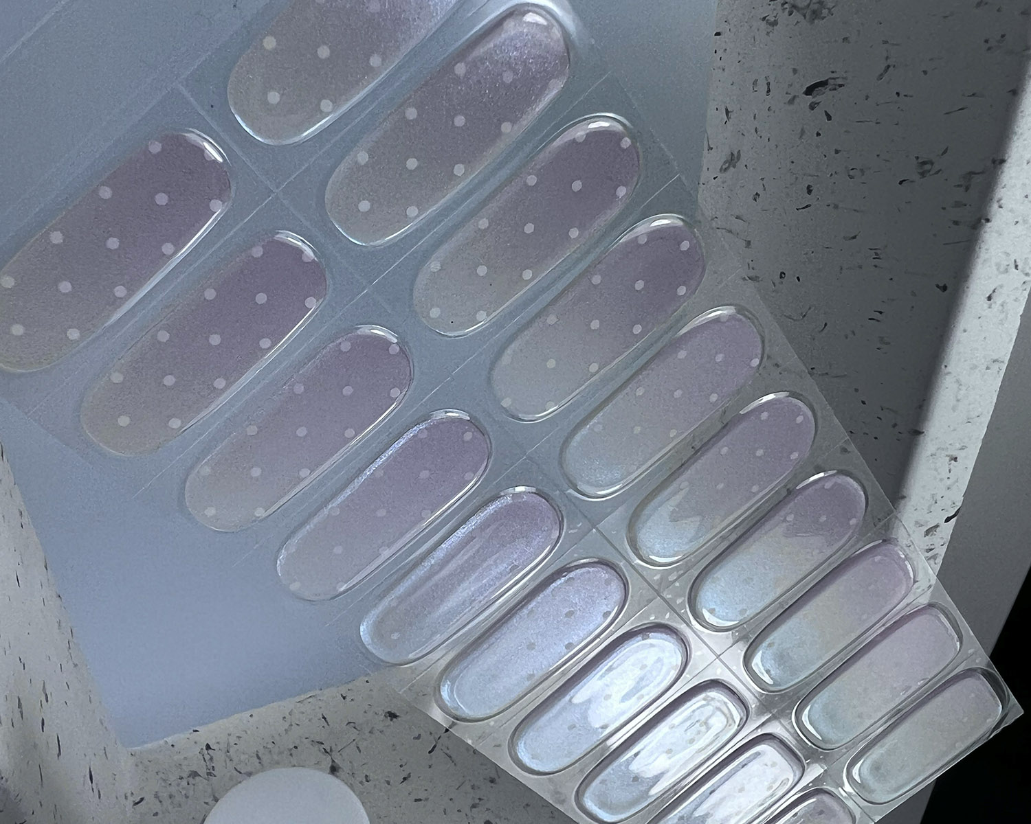 New-colour-files_0001_polka-dot-tide-semi-cured-gel-nails-mock-3